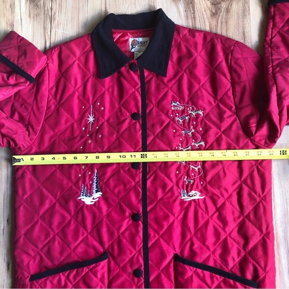 Vintage DESERT HEAT Quilted Jacket Christmas Embroidery Red Medium Women’s - Picture 7 of 16